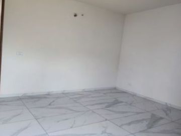 TU CASA EN LOS ROBLES