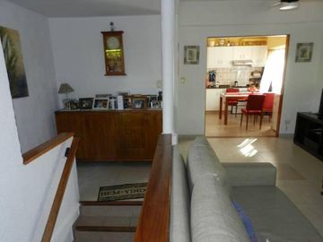Impecable PH en Esquina con excelente ubicación - Beccar - San Isidro