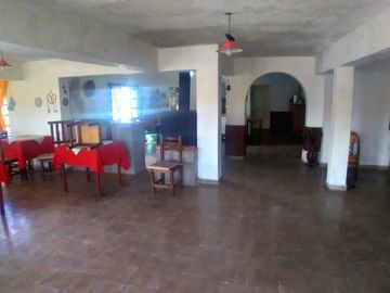 Capilla del Monte Hotel a reciclar en pleno Centro.
