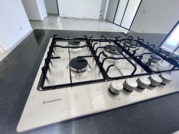VENTA DE CASA HARAS SANTA MARIA 5 AMBIENTES