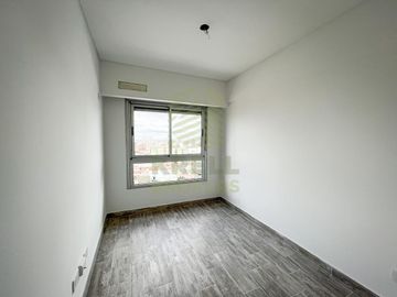 Venta departamento de 3 ambientes con patio y amenities - Enjoy Independencia