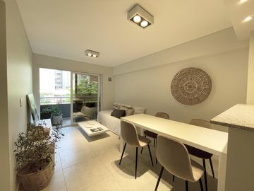 Venta departamento 1 dormitorio en zona centro Quincho con parrillero Solarium