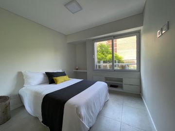 Venta departamento 1 dormitorio en zona centro Quincho con parrillero Solarium