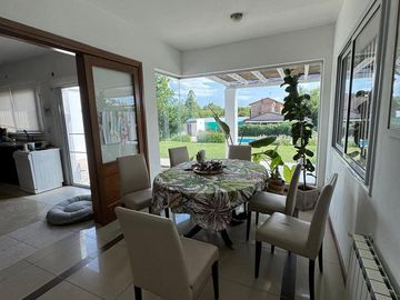 Venta de casa en el Country Altos del Golf Villa Allende