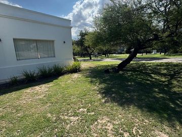 Venta de casa en el Country Altos del Golf Villa Allende