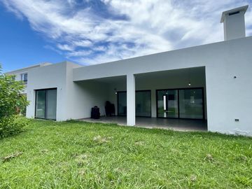 Casa en venta en San Matias - A estrenar - Oportunidad