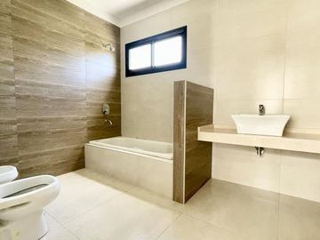 Casa en venta en San Matias - A estrenar - Oportunidad