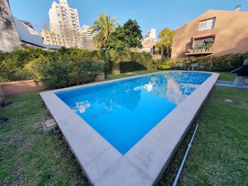 Departamento  en complejo con pileta, gran terraza propia Vicente Lopez calle Cortada, Vias a Maipu