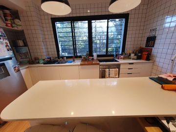 Departamento  en complejo con pileta, gran terraza propia Vicente Lopez calle Cortada, Vias a Maipu