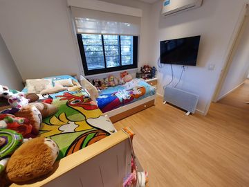 Departamento  en complejo con pileta, gran terraza propia Vicente Lopez calle Cortada, Vias a Maipu