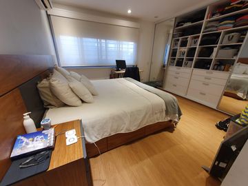 Departamento  en complejo con pileta, gran terraza propia Vicente Lopez calle Cortada, Vias a Maipu