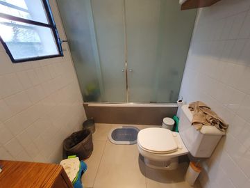 Departamento  en complejo con pileta, gran terraza propia Vicente Lopez calle Cortada, Vias a Maipu