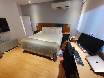 Departamento  en complejo con pileta, gran terraza propia Vicente Lopez calle Cortada, Vias a Maipu