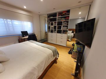 Departamento  en complejo con pileta, gran terraza propia Vicente Lopez calle Cortada, Vias a Maipu