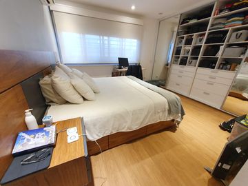 Departamento  en complejo con pileta, gran terraza propia Vicente Lopez calle Cortada, Vias a Maipu