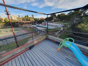 Departamento  en complejo con pileta, gran terraza propia Vicente Lopez calle Cortada, Vias a Maipu