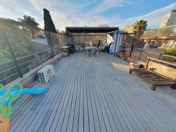 Departamento  en complejo con pileta, gran terraza propia Vicente Lopez calle Cortada, Vias a Maipu