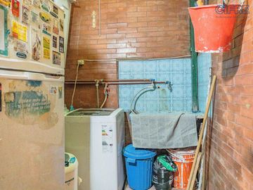 BAJÓ DE PRECIO! PH 3 ambientes Sin expensas terraza de uso común.