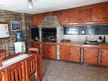Casa y Departamento en venta en Las Toninas