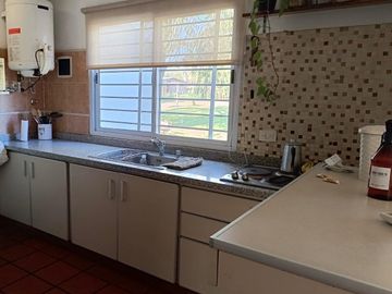 Casa en venta - 2 Dormitorios 1 Baño - Cochera - 560Mts2 - Cañuelas