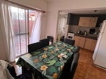 VENTA - DEPARTAMENTO - PLANTA BAJA - COCHERA - PATIO
