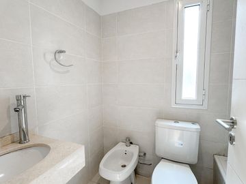 PH Triplex 4 Ambientes 140m2 con 2 cocheras en Florida Mitre/Este