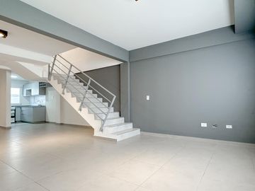 PH Triplex 4 Ambientes 140m2 con 2 cocheras en Florida Mitre/Este