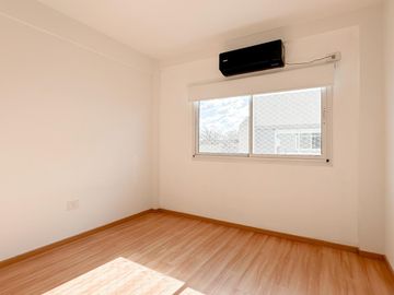 PH Triplex 4 Ambientes 140m2 con 2 cocheras en Florida Mitre/Este