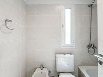 PH Triplex 4 Ambientes 140m2 con 2 cocheras en Florida Mitre/Este