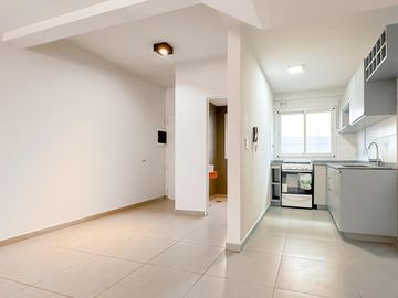 PH Triplex 4 Ambientes 140m2 con 2 cocheras en Florida Mitre/Este