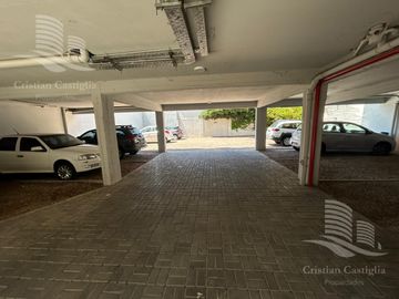 Luminoso Departamento con Balcón y Parrilla a la Venta / San Fernando
