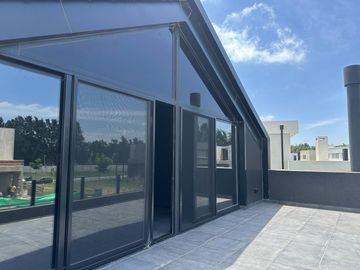 Casa en Carpinchos - Nordelta