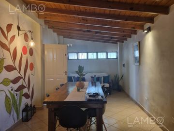 VENTA CASA PILAR CENTRO APTA CREDITO!!!