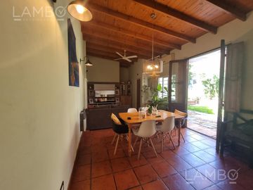 VENTA CASA PILAR CENTRO APTA CREDITO!!!