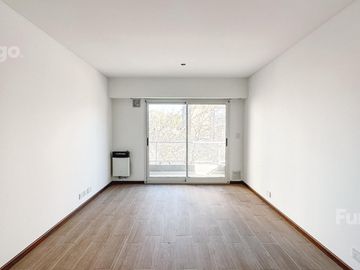 Venta departamento monoambiente. Zona facultades