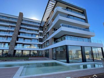 Depto Venta VILAGO 3 AMB C/B. TERRAZA 1er piso C/ COCH. Y BAULERA - al RIO - NORDELTA