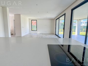 Venta Casa - Pilara -  La Calesa - A estrenar - Pilar