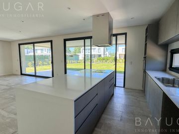 Venta Casa - Pilara -  La Calesa - A estrenar - Pilar