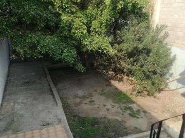 Casa en venta - 2 Dormitorios 2 Baños - 330Mts2 - Avellaneda