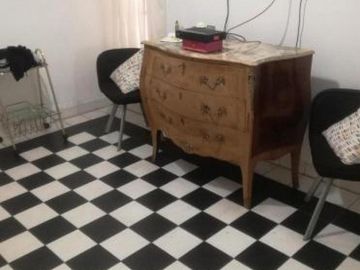 Casa en venta - 2 Dormitorios 2 Baños - 330Mts2 - Avellaneda