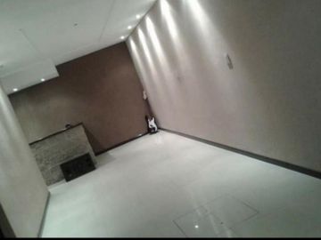 Casa en venta - 2 Dormitorios 2 Baños - 128Mts2 - La Matanza, Ramos Mejía