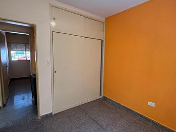 Casa en a 100 metros de Avenida Perón