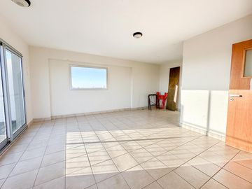 Departamento en venta en  Echesortu, Rosario - Piso exclusivo de 3 dormitorios c/ amenities.