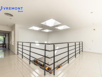 Venta Casa 6 AMB en Parque Chacabuco, Capital Federal.