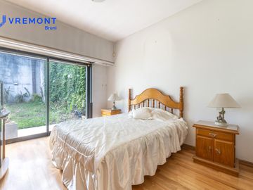 Venta Casa 6 AMB en Parque Chacabuco, Capital Federal.