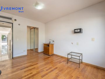 Venta Casa 6 AMB en Parque Chacabuco, Capital Federal.