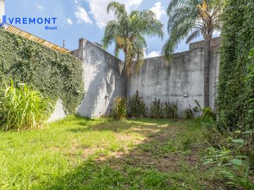 Venta Casa 6 AMB en Parque Chacabuco, Capital Federal.