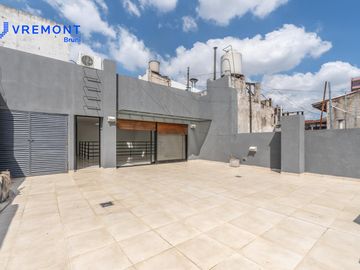 Venta Casa 6 AMB en Parque Chacabuco, Capital Federal.