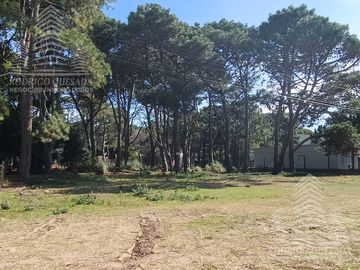 |LOTE DE 1000MTS²| |BARRIO RESIDENCIAL| |EL PINAR| |LA LUCILA|