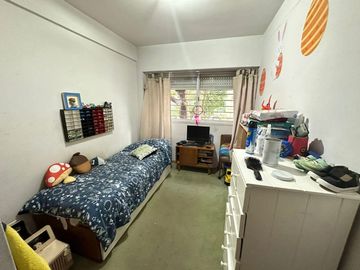 VENTA - DEPARTAMENTO 3 AMBIENTES CON BALCON Y DOS PATIOS - CABALLITO
